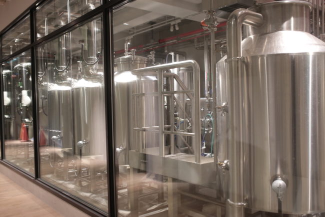 T.Y. HARBORの醸造所見学ツアーでBETの醸造設備に会えます！